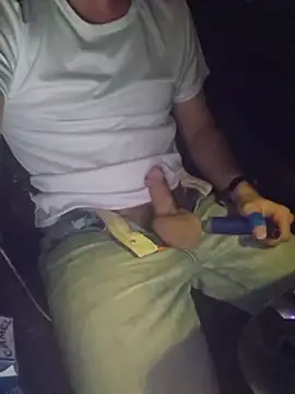 Spunwhiteboy317 Pertunjukan Webcam