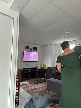 عرض كام CurvesNChaos