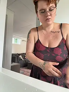 Show Webcam de CurvesNChaos