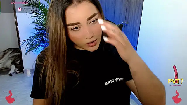 Lucia_star__'s Live XXX Chat