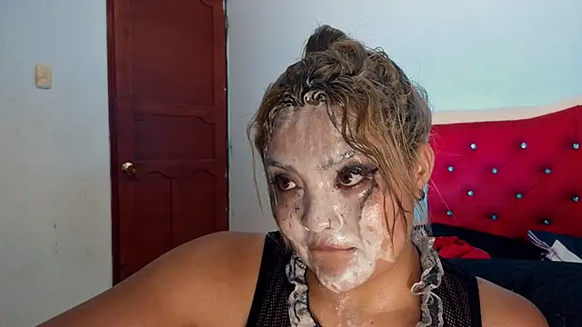 Živý XXX chat Agatha_humidity