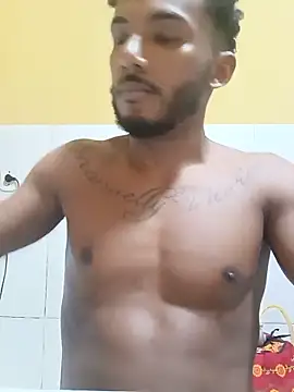 Show modela Gustavo4244 na web-kameri