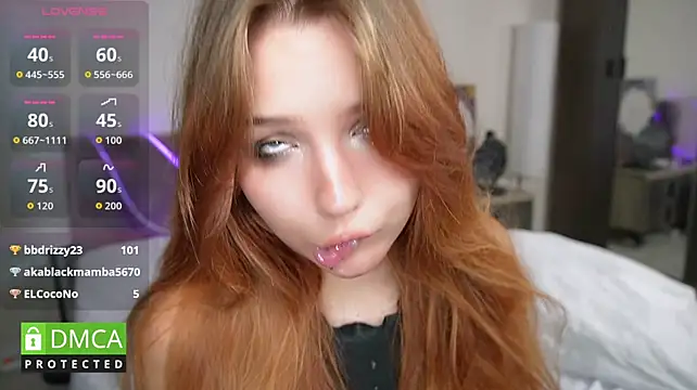 XXX chat uživo modela NickyMorriss