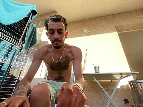 Rebeu313のウェブカメラショー