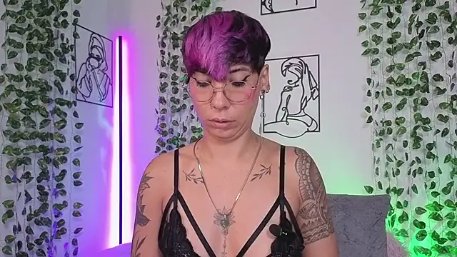 MiaMorgan_ 라이브 XXX 채팅