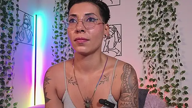 MiaMorgan_ – Live XXX-chat