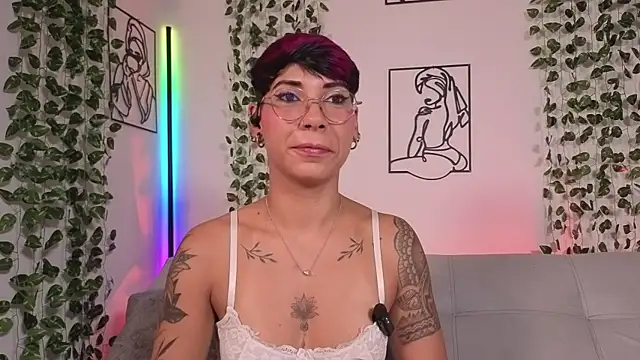 Онлайн чат XXX MiaMorgan_