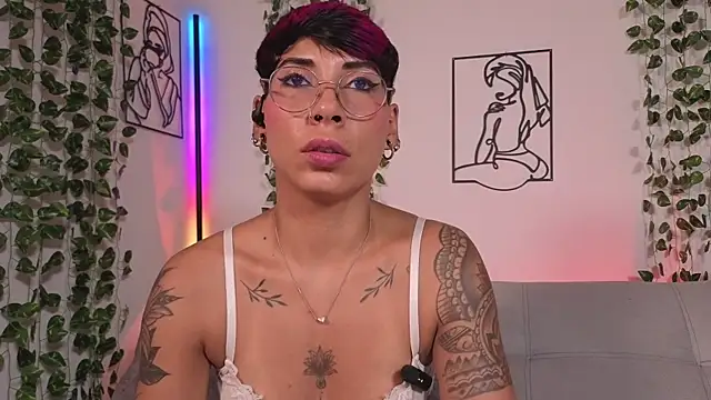 Chat XXX ao vivo de MiaMorgan_