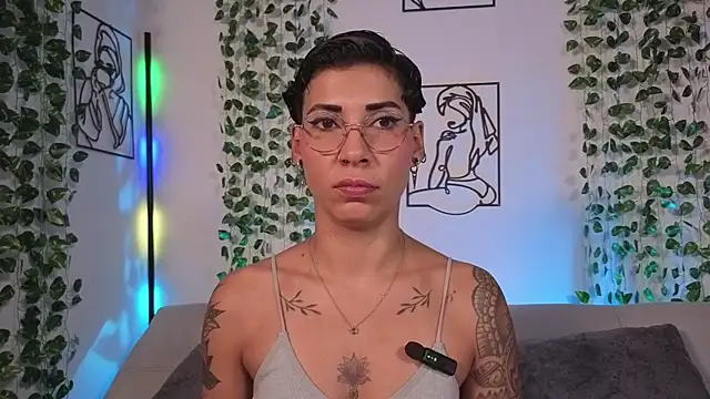 MiaMorgan_ Chat XXX live