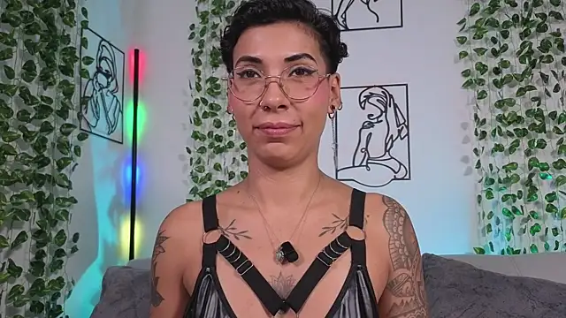 Chat XXX en directo de MiaMorgan_