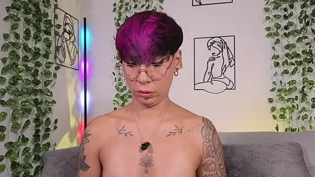 MiaMorgan_ Chat XXX in diretta