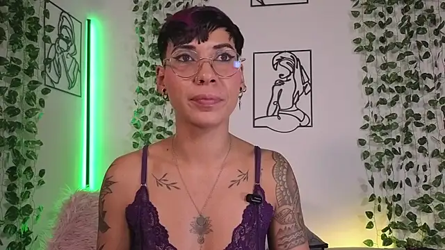 MiaMorgan_ Chat XXX in diretta