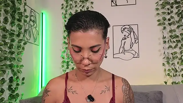 MiaMorgan_ Live XXX-Chat