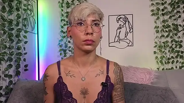 Chat XXX en directo de MiaMorgan_