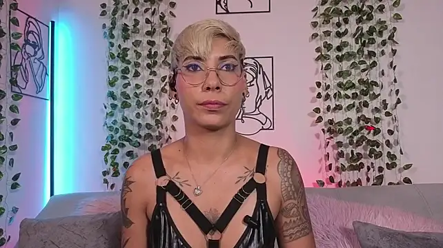 MiaMorgan_ 网络视讯表演