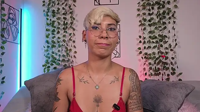MiaMorgan_ live XXX chat