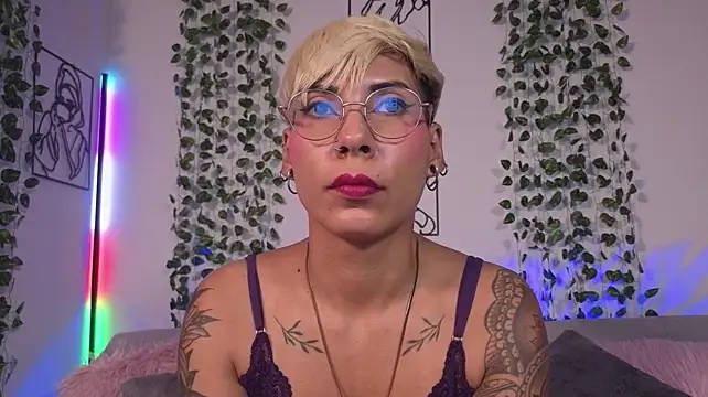Chat XXX ao vivo de MiaMorgan_