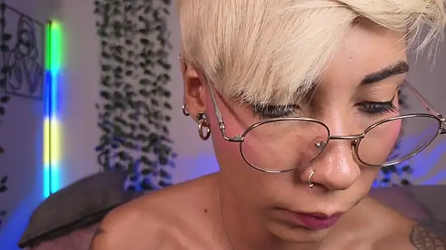 MiaMorgan_ Chat XXX in diretta