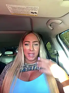 sunshinekisses Show in webcam