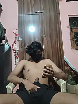 Pokazy przed kamerką – Fucker_111