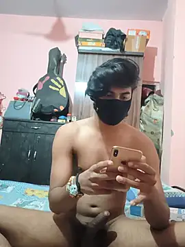 Fucker_111 webkamerás műsora