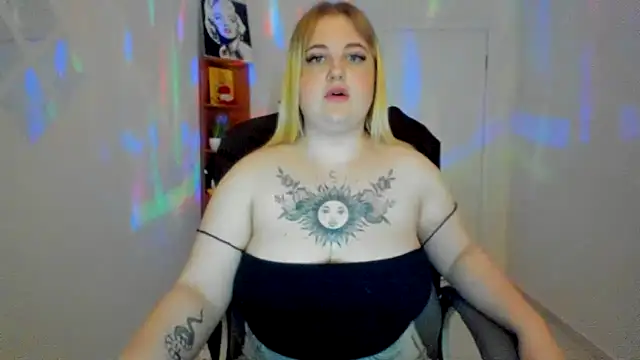 Doliss Live XXX-Chat