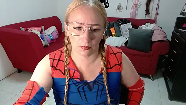 emperabigbootybigass 网络视讯表演