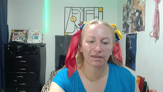 emperabigbootybigass Chat XXX live