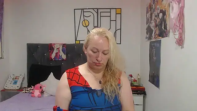 Živý XXX chat emperabigbootybigass