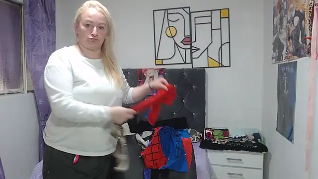 emperabigbootybigass Live XXX-Chat