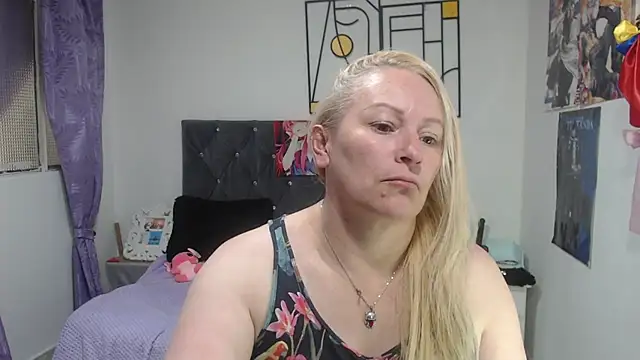 Chat XXX ao vivo de emperabigbootybigass