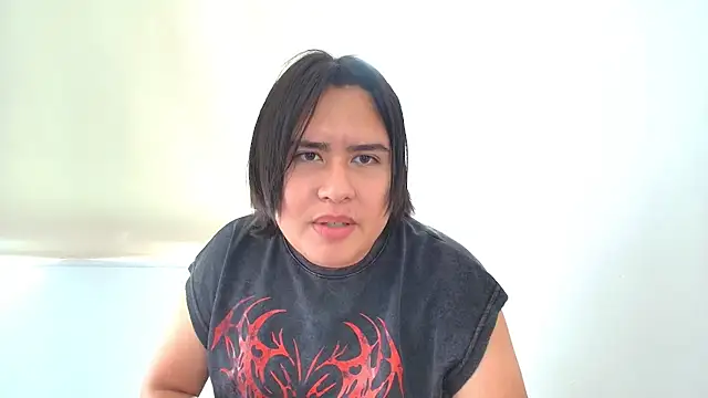 shinji-18 Show Webcam
