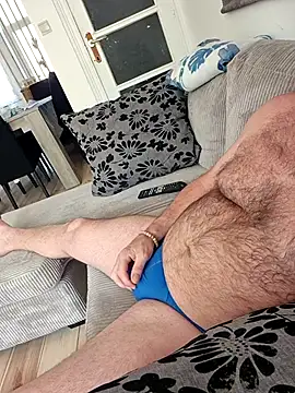 KnownObligation1 Webcam-Show