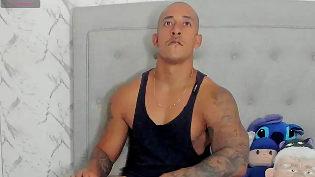 luigiferrara – webcam-show