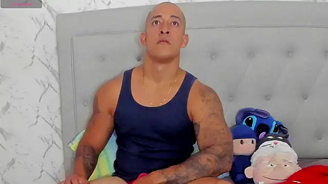 luigiferrara – webcam-show