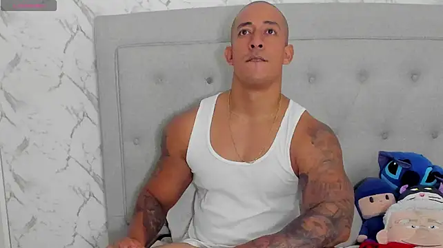 luigiferrara Show in webcam