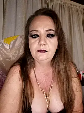 Kimmyb777 XXX чат на живо