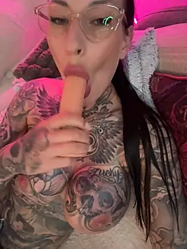 MeganWitch Webcamshow