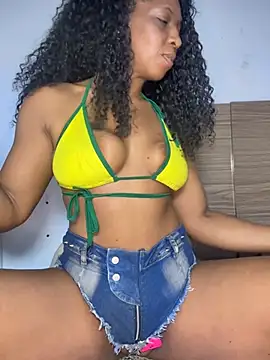 Show de Luhma_hot na webcam