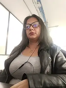 brianna02's Live XXX Chat