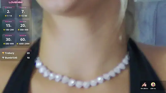 Lorehottie Webcam show