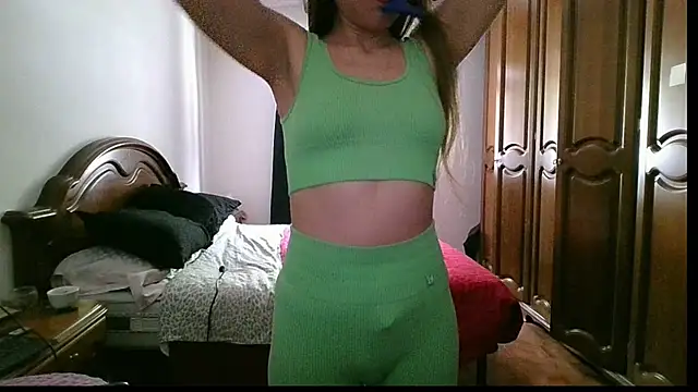 Show modela KarolinaReaper na web-kameri