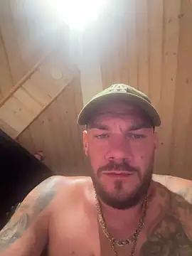 xxGermanBadassxx Webcam-Show