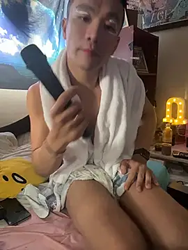 Asher_ Chat XXX in diretta