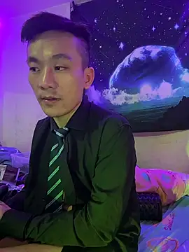 Asher_ Show in webcam