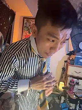 Asher_ 网络视讯表演