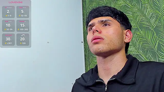צ'אט XXX בשידור חי של Nathaniel_Park