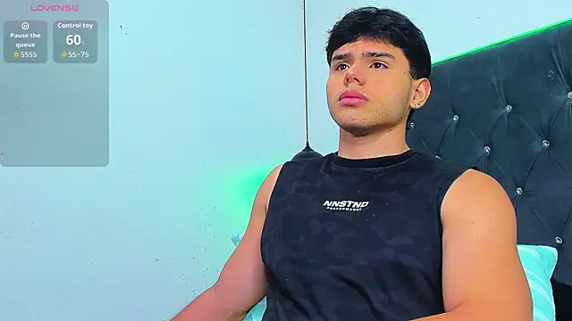 Nathaniel_Park Show in webcam