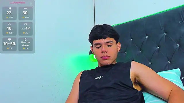 Nathaniel_Park Show in webcam