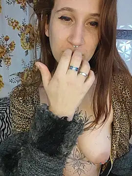 Khalee_si Adlı Modelin Canlı XXX Sohbeti